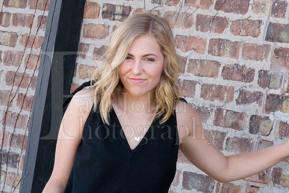 Annie Cyrs Senior Images 4-24-2018-0107