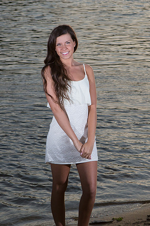Alyssa Evett Senior Images 5-18-2014-4134