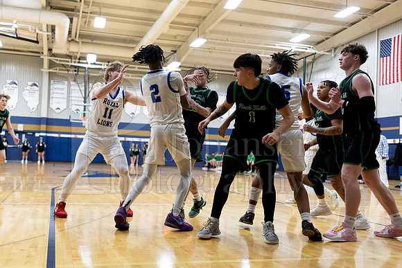 Rockford Christian Boys Varsity Basketball vs Rock Falls 2-7-2025-1128