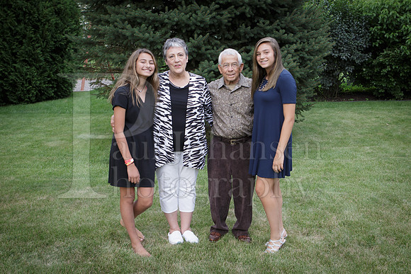 Krahmer Nuccio Family 8-5-2017-0033