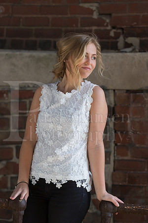 Annie Cyrs Senior Images 4-24-2018-0221