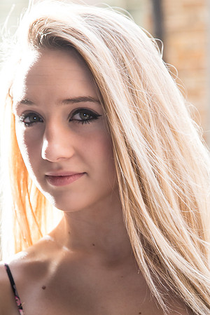 Shannon Garthwaite Senior Images 3-16-2015-0182