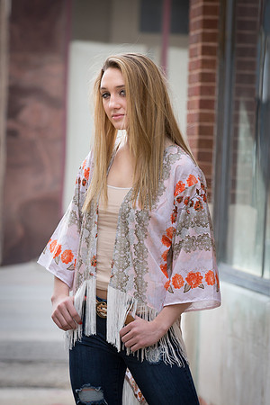 Shannon Garthwaite Senior Images 3-16-2015-0228