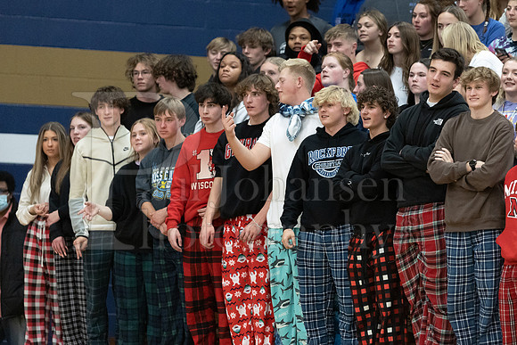 Rockford Christian Boys Varsity Basketball vs Winnebago 12-3-2022-0312
