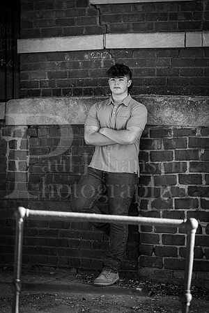 Jayden Vecchione Senior Images 5-3-2024-0022