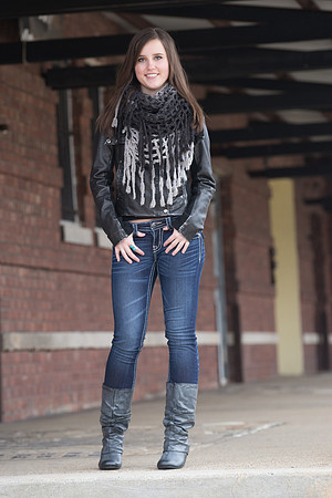 Hannah Klint Senior Images 3-21-2014-4760