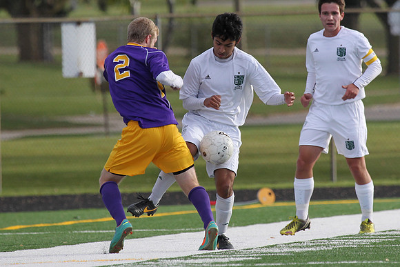 Boylan Varsity Boys Soccer vs Hononegah Regional Final 10-26-2013-4798