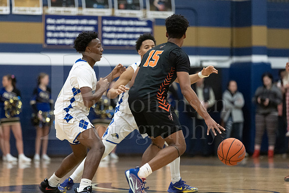 Rockford Christian Boys Varsity Basketball vs Winnebago 12-3-2022-0321