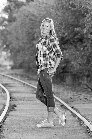 Michaela Dencker Senior Images 10-26-2014-4599