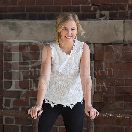 Annie Cyrs Senior Images 4-24-2018-0227