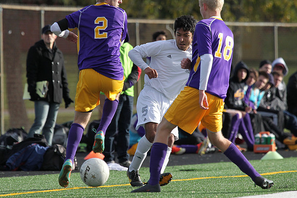 Boylan Varsity Boys Soccer vs Hononegah Regional Final 10-26-2013-4656