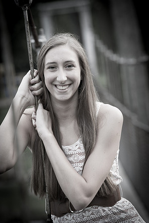 Margaret Horihan Senior Images 8-31-2013-0728-2
