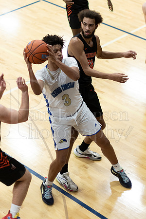 Rockford Christian Boys Varsity Basketball vs Winnebago 12-3-2022-0711