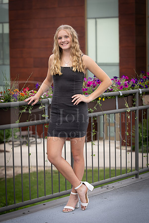 Emma Joiner Senior Images 7-25-2022-0518