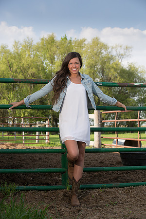 Alyssa Evett Senior Images 5-18-2014-3964