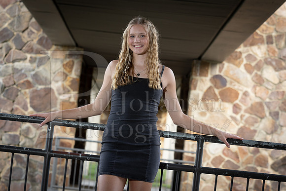 Emma Joiner Senior Images 7-25-2022-0451
