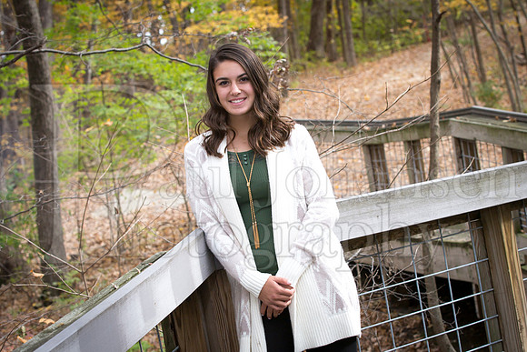 Brianna Ciaccio Senior Images 10-23-2015-0147
