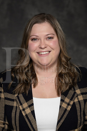 Mackenzie Logan Portraits 10-24-2024-0004