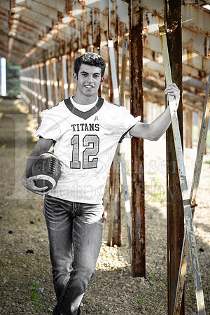 Nick Davenport Senior Images 8-4-2022-0151