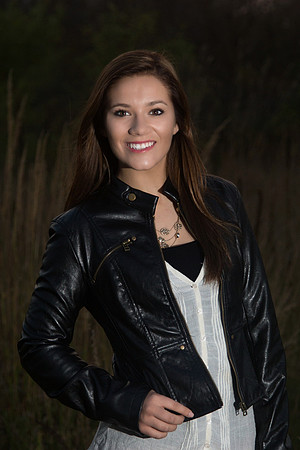 Cassie Bertl Senior Images 10-1-2014-6235_pp
