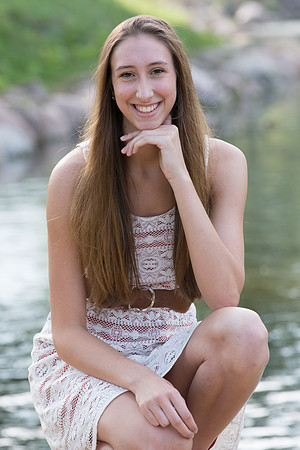 Margaret Horihan Senior Images 8-31-2013-0703
