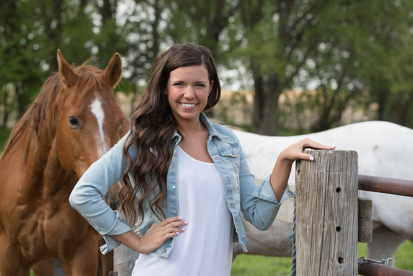 Alyssa Evett Senior Images 5-18-2014-3889