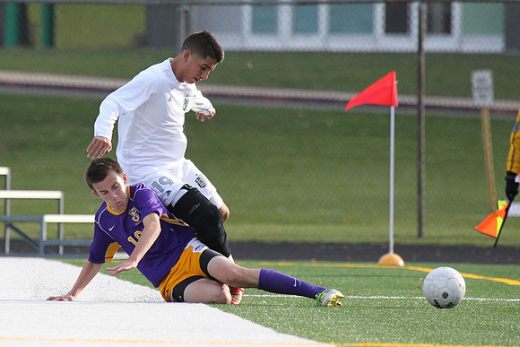 Boylan Varsity Boys Soccer vs Hononegah Regional Final 10-26-2013-4550