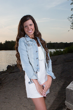 Alyssa Evett Senior Images 5-18-2014-4163