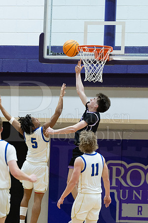 Rockford Christian Boys Varsity Basketball vs Lutheran 1-29-2025-0418