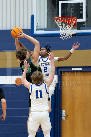 Rockford Christian Boys Varsity Basketball vs Rock Falls 2-7-2025-0537