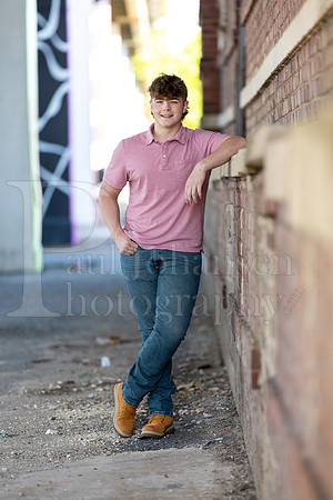 Jayden Vecchione Senior Images 5-3-2024-0036