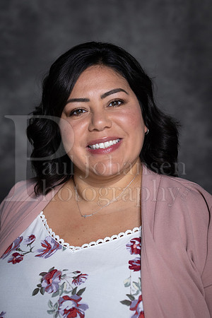 Alma Zamora Portraits 9-20-2024-0023