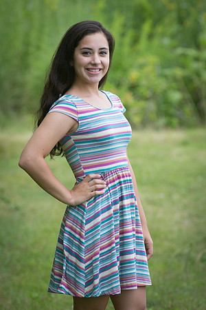 Emily Bergez Senior Images 8-10-2014-0490
