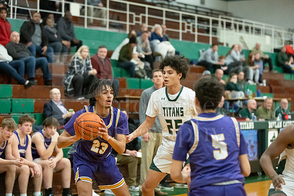 Boylan Boys Varsity Basketball vs Hononegah 2-3-2023-0379