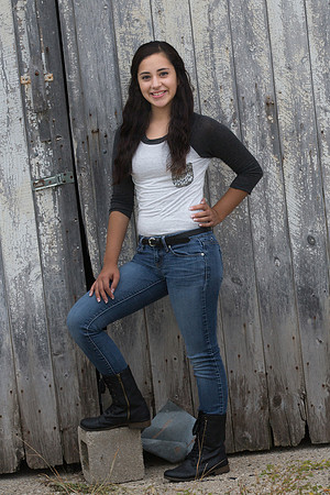 Emily Bergez Senior Images 8-10-2014-0653