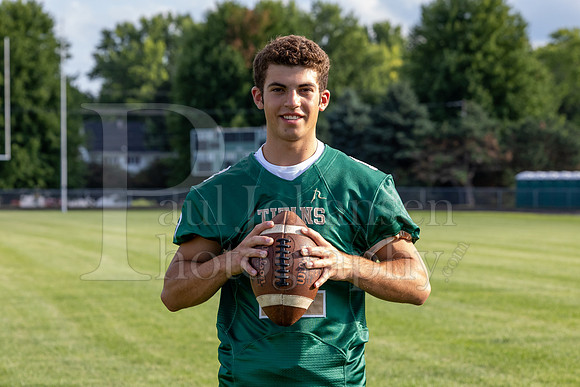 Nick Davenport Senior Images 8-4-2022-0055