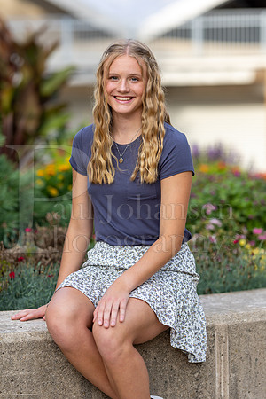 Emma Joiner Senior Images 7-25-2022-0308