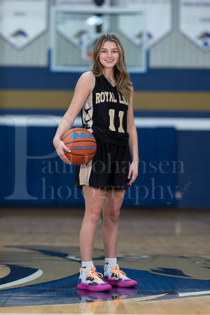 RC Basketball Seniors Banner Shoot 12-2-2021-0186