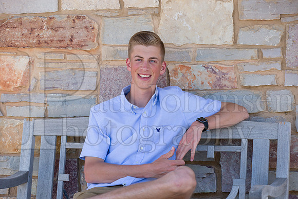 Bramdon Ancona  Senior Images 4-17-2016-0002