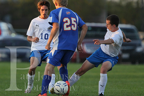 RC Boys Varsity Soccer vs Genoa 9-17-2014-0173