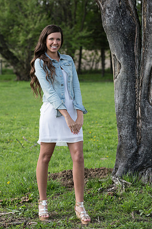 Alyssa Evett Senior Images 5-18-2014-3929