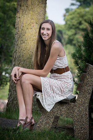 Margaret Horihan Senior Images 8-31-2013-0689_PE