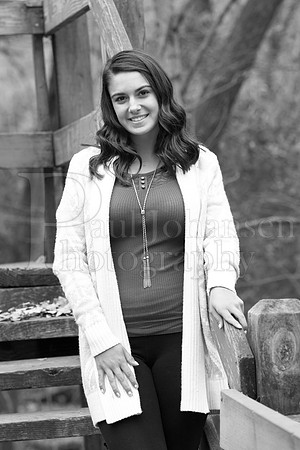 Brianna Ciaccio Senior Images 10-23-2015-0159