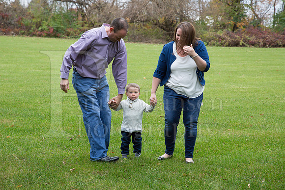 Troyer Family Portraits 11-3-2018-0102