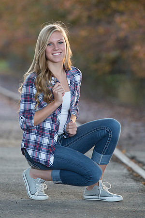 Michaela Dencker Senior Images 10-26-2014-4604