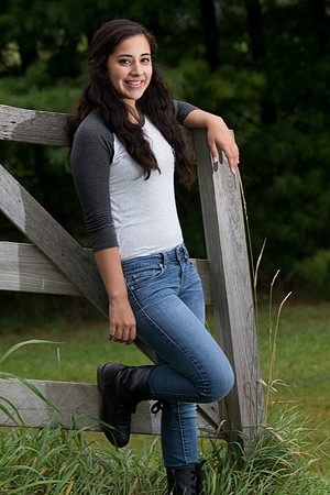 Emily Bergez Senior Images 8-10-2014-0700