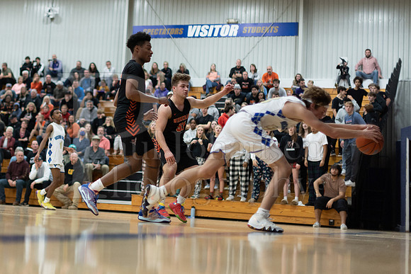 Rockford Christian Boys Varsity Basketball vs Winnebago 12-3-2022-0427