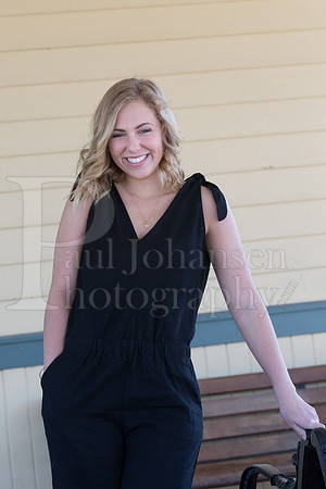 Annie Cyrs Senior Images 4-24-2018-0006