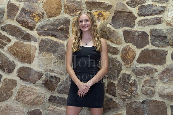 Emma Joiner Senior Images 7-25-2022-0471