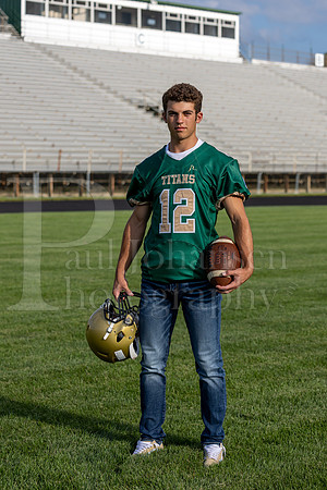 Nick Davenport Senior Images 8-4-2022-0003